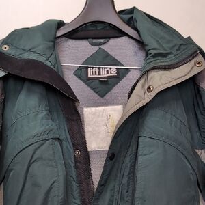 Men's Deep Green Lift Line Performance Ski Jacket